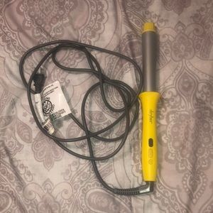 Dry Bar Clipless Curling Iron